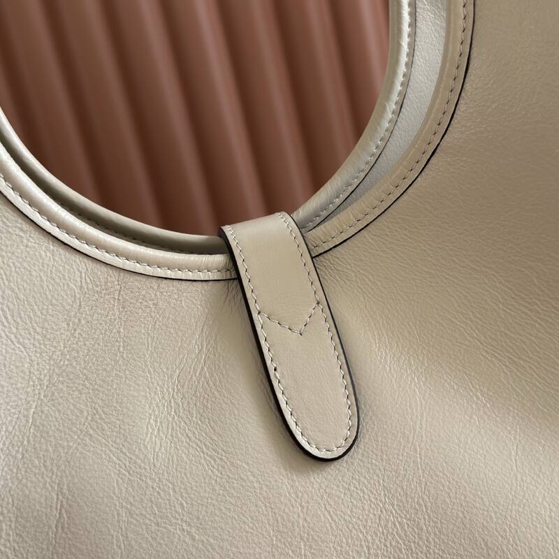 Gucci Jackie Beige shoulder — Top Quality Replica