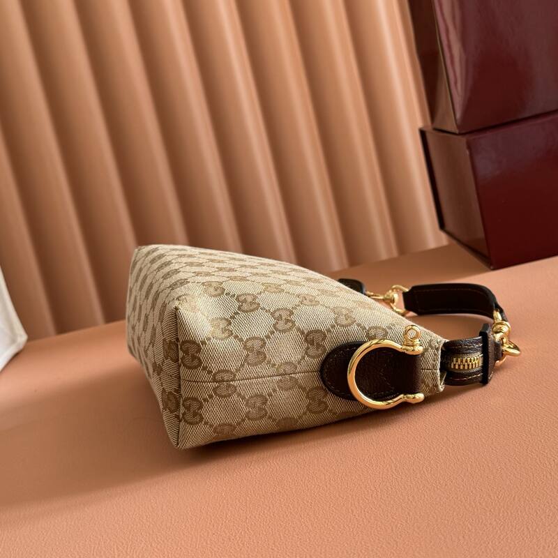 Gucci Brera GG Supreme beige brown crossbody — 1:1 Replica