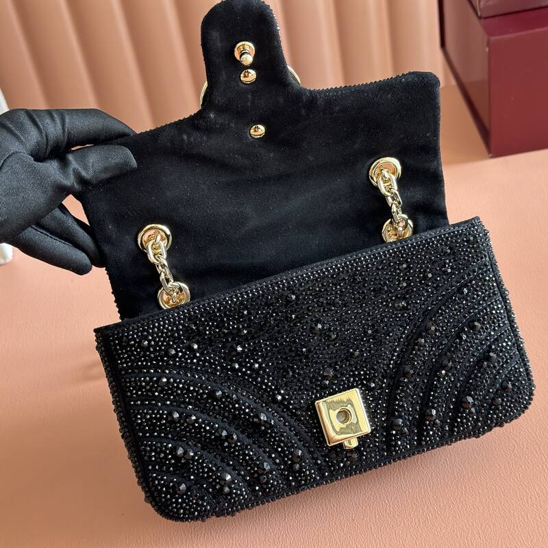 Gucci GG Marmont Black crossbody — Top Quality Replica