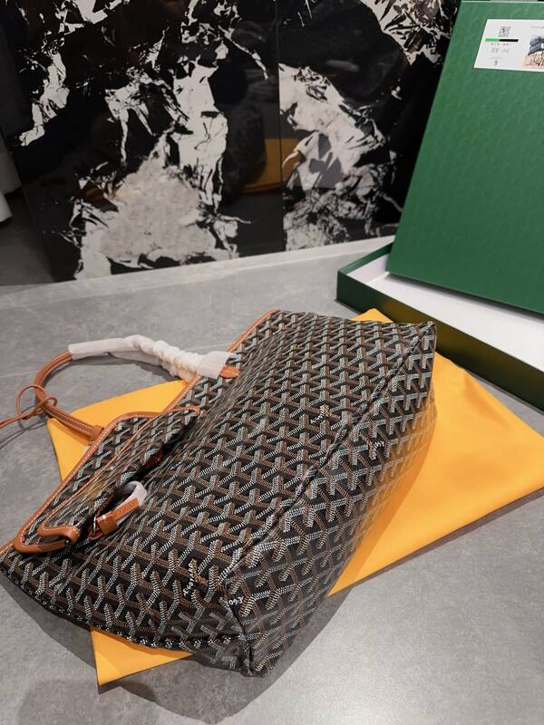 Goyard Black shoulder bag — Top Quality Replica
