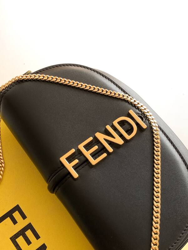 Fendi Black 25x18x10cm shoulder bag — Top Quality Replica