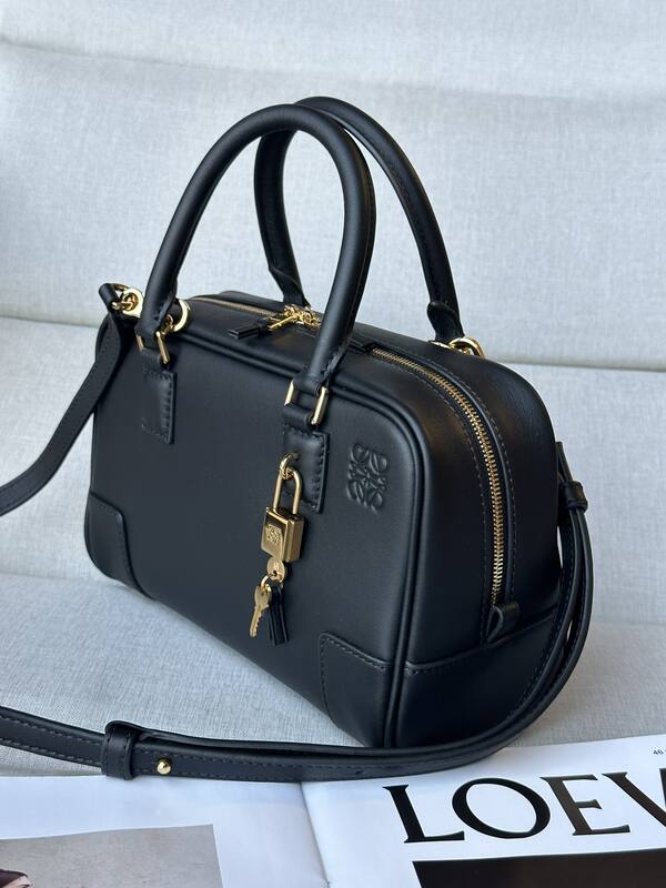 Loewe Black shoulder bag — Premium Replica