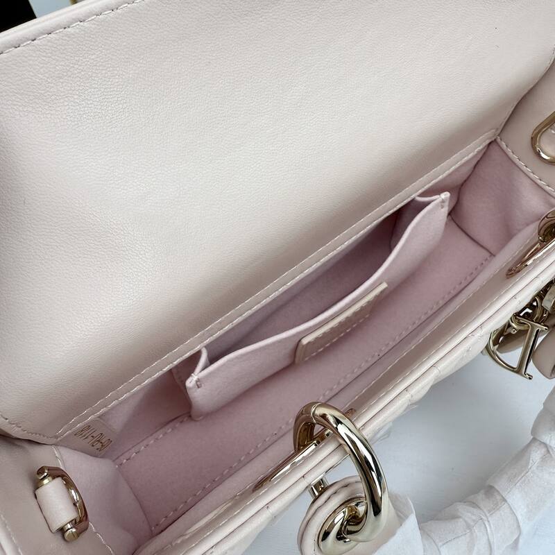 Dior Lady D-Joy Light Pink shoulder — Top Quality Replica