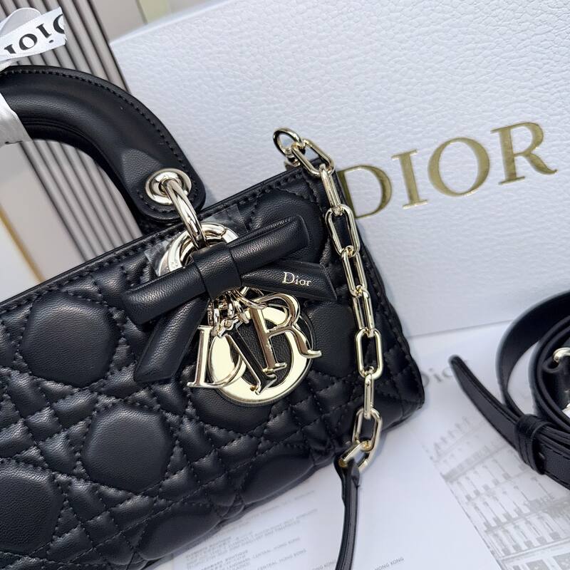 Dior Lady D-Joy Black shoulder — Premium Replica