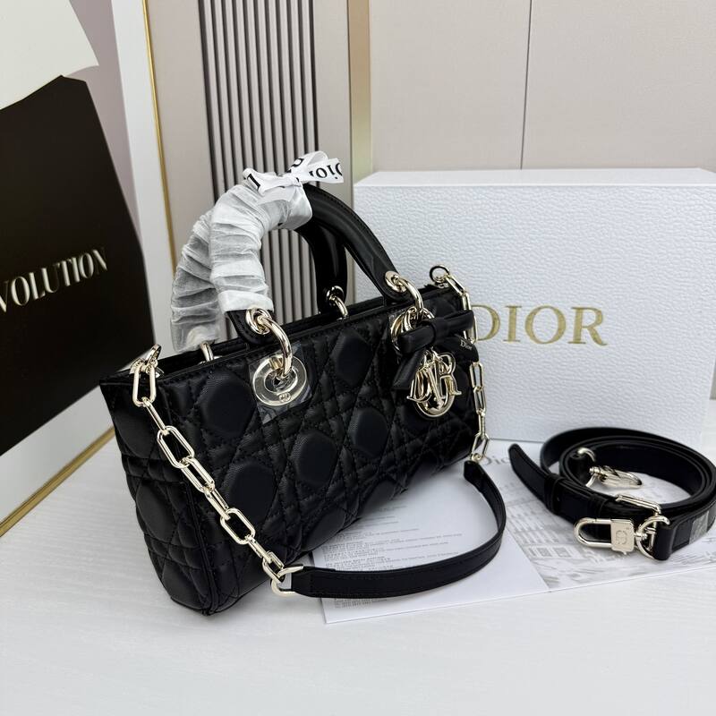 Dior Lady D-Joy Black shoulder — Premium Replica