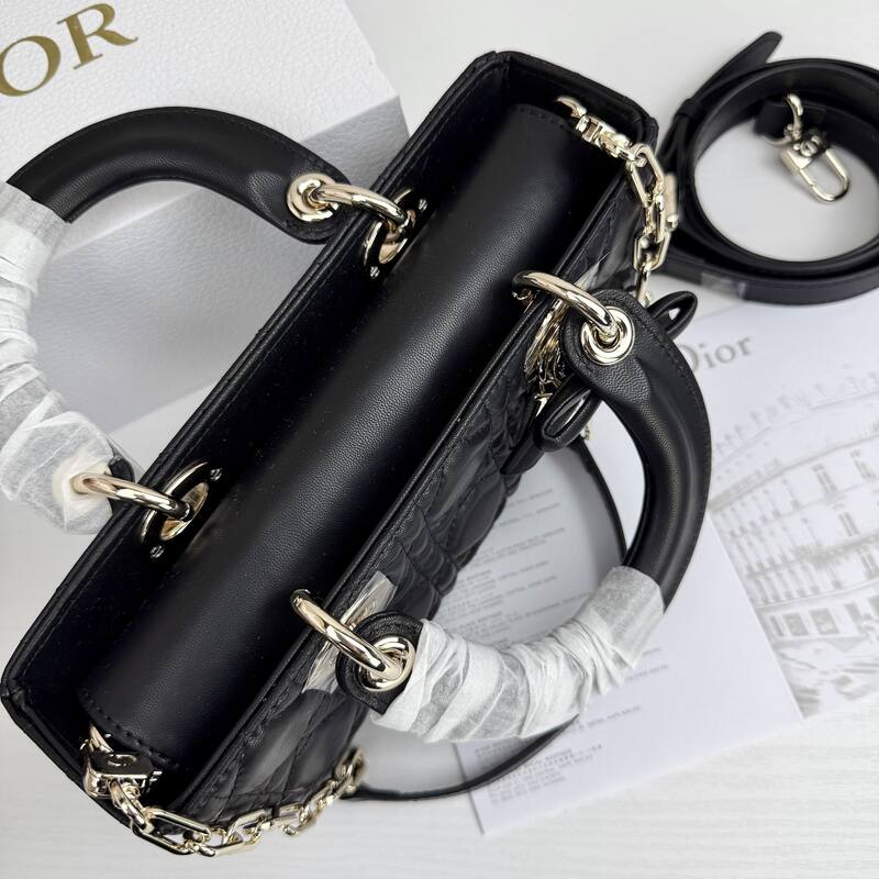 Dior Lady D-Joy Black shoulder — Premium Replica