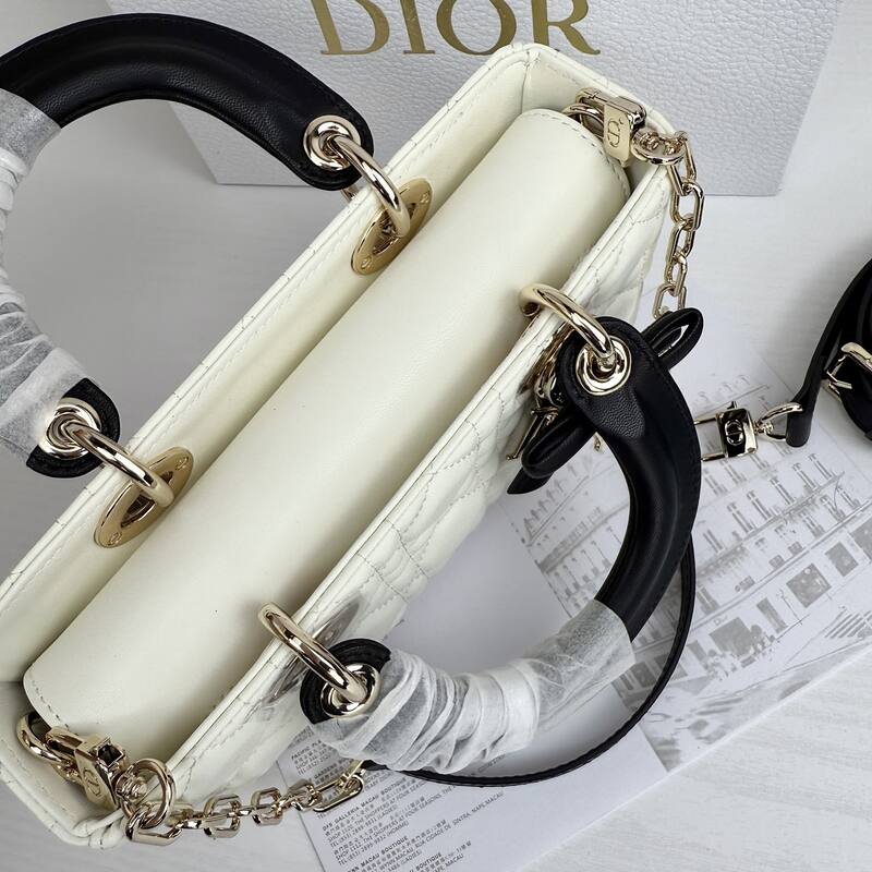 Dior Lady D-Joy White shoulder — AAA Quality Replica
