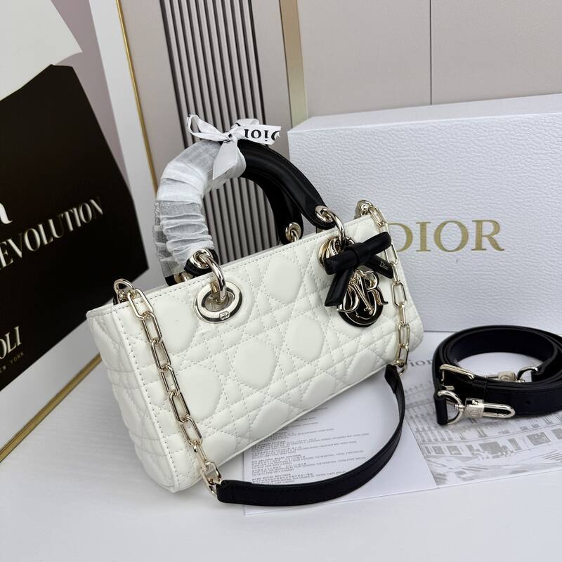 Dior Lady D-Joy White shoulder — AAA Quality Replica