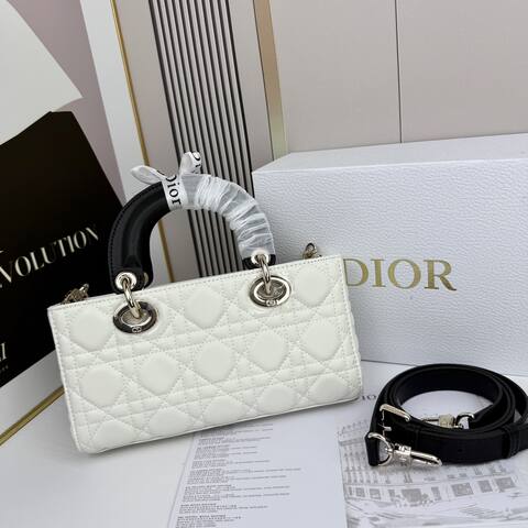 Dior Lady D-Joy White 22cm shoulder AAA Quality Replica
