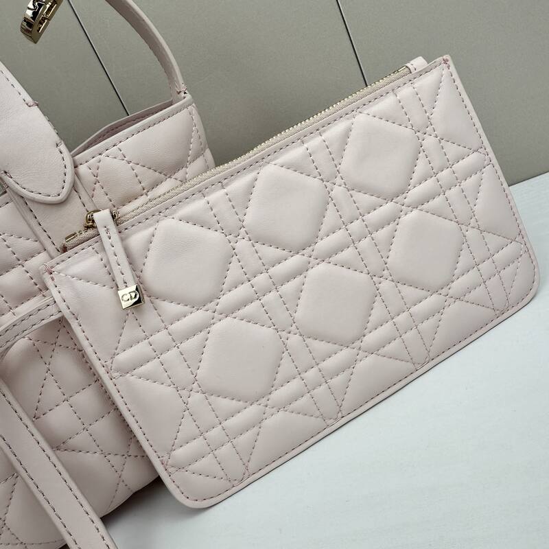 Dior Toujours Pink tote — Premium Replica