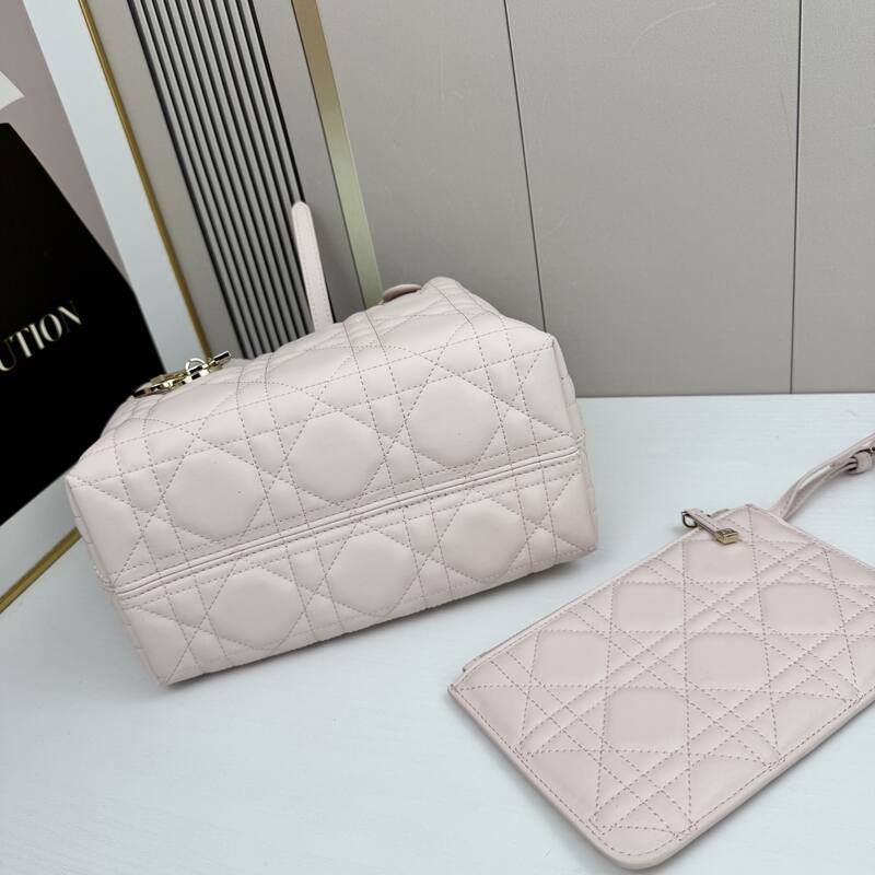 Dior Toujours Pink tote — Premium Replica