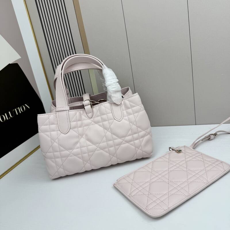 Dior Toujours Pink tote — Premium Replica