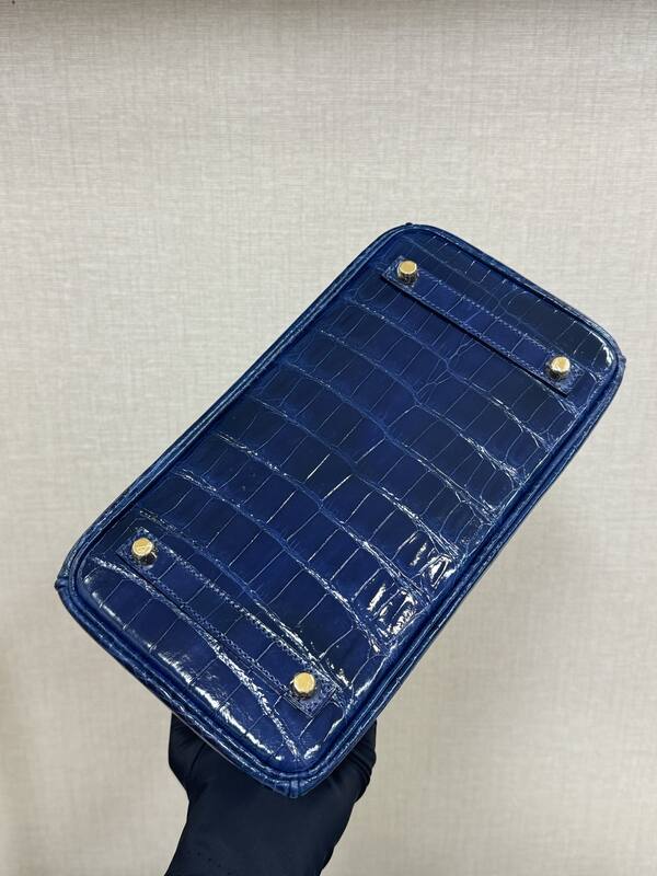 Hermes Birkin 25 Blue Crocodile everyday — AAA Quality Replica