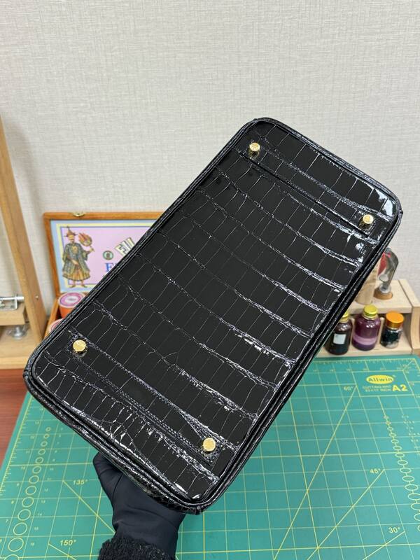 Hermes Birkin 35 Black crocodile embossed patent 35 work — Top Quality Replica