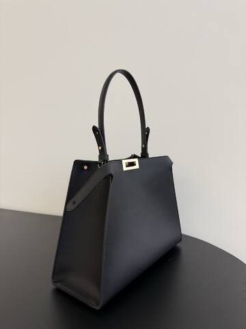 Fendi shoulder bag Top Quality Replica