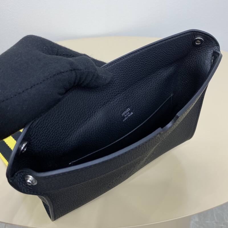 Hermes Videpoches Black crossbody — Premium Replica