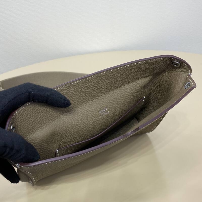 Hermes Videpoches Khaki Olive crossbody — AAA Quality Replica