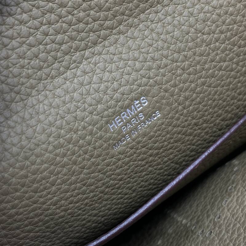 Hermes Videpoches Khaki Olive crossbody — AAA Quality Replica