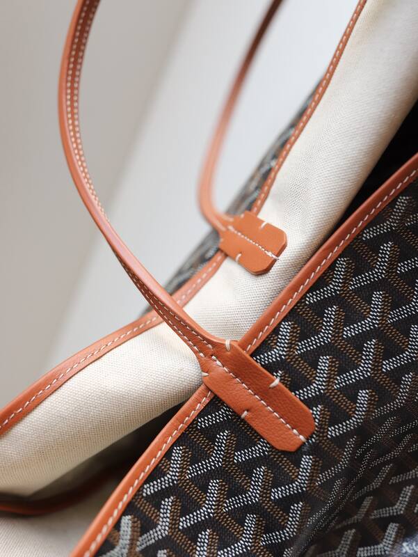 Goyard Red 40x30x16cm shoulder bag — AAA Quality Replica
