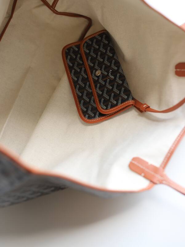 Goyard Red 40x30x16cm shoulder bag — AAA Quality Replica