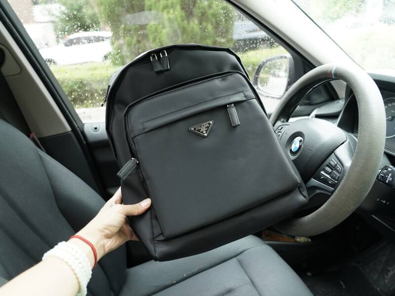 Prada Nylon black 32x49x15cm backpack — Premium Replica