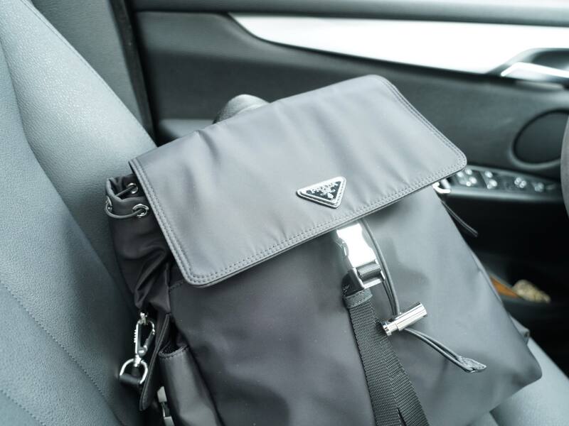 Prada Black 25x18x10cm shoulder bag — AAA Quality Replica