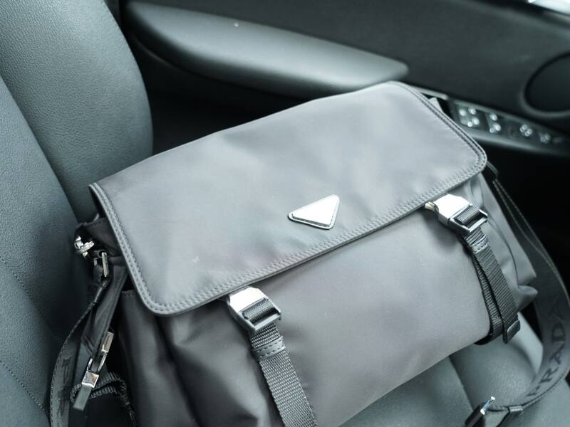 Prada Black Nylon 40x26x20cm crossbody — AAA Quality Replica