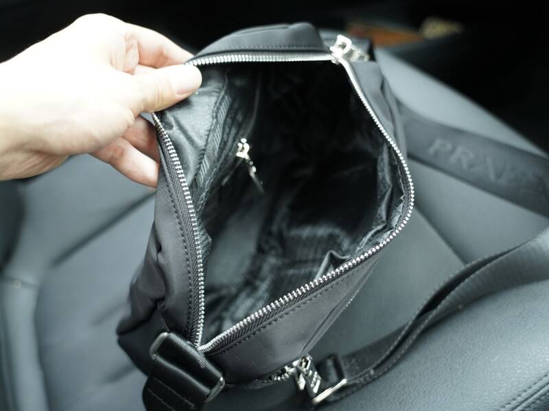 Prada Black shoulder bag — Premium Replica