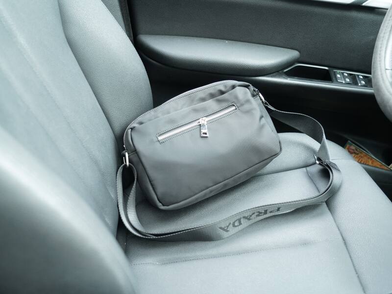 Prada Black shoulder bag — Premium Replica