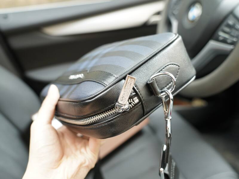Burberry Black 25x18x10cm shoulder bag — Top Quality Replica