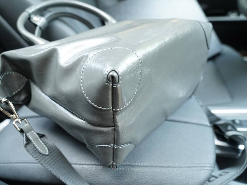 Prada Gray 25x18x10cm shoulder bag — Premium Replica