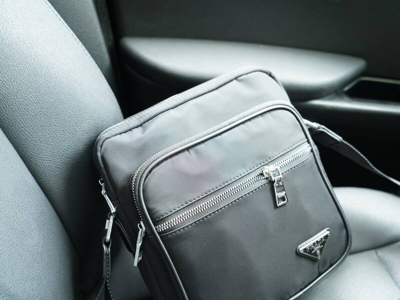 Prada Black 25x18x10cm shoulder bag — AAA Quality Replica