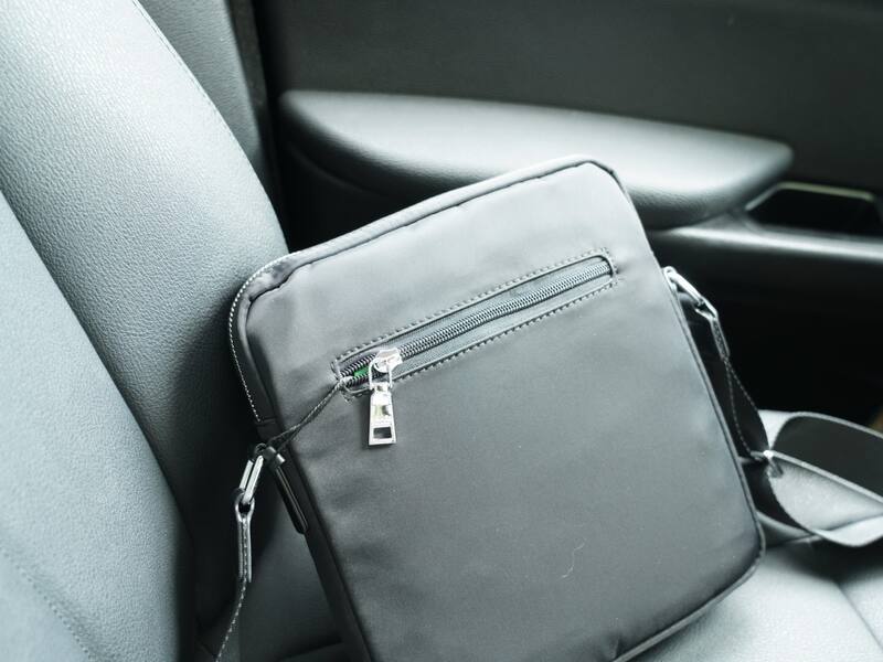 Prada Black 25x18x10cm shoulder bag — AAA Quality Replica