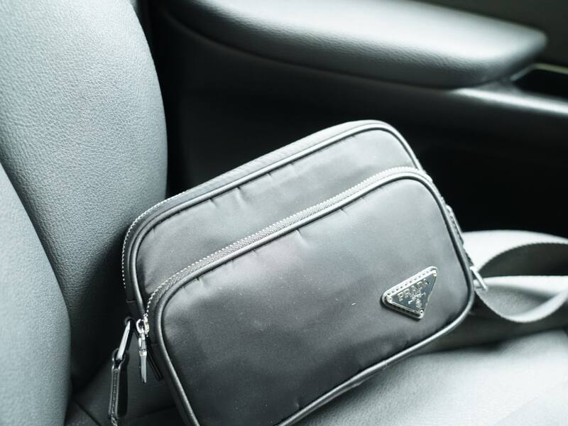 Prada Black 25x18x10cm shoulder bag — 1:1 Replica