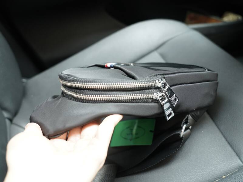 Prada Black 25x18x10cm shoulder bag — 1:1 Replica