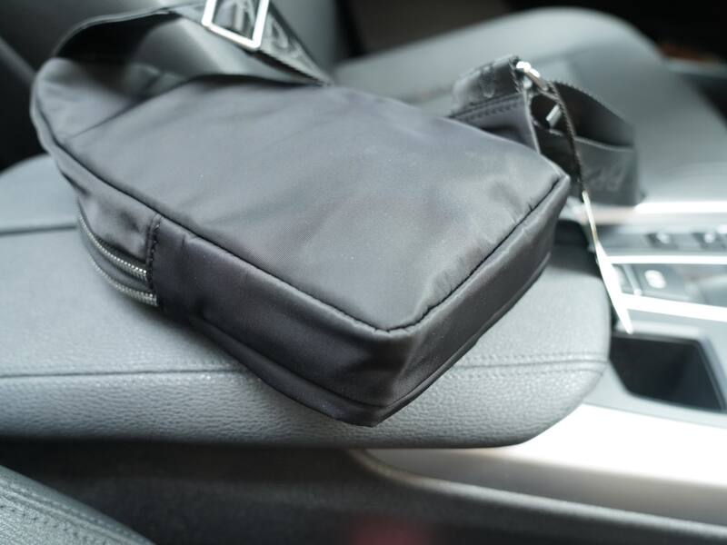 Prada Black 25x18x10cm shoulder bag — 1:1 Replica