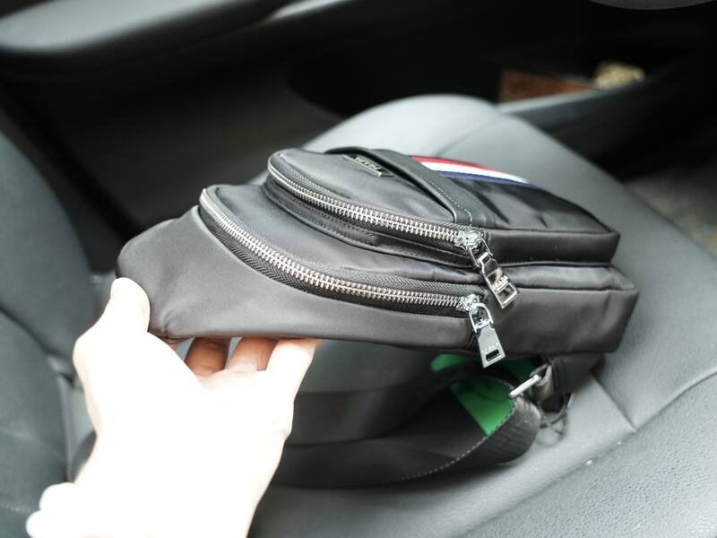 Prada Black 25x18x10cm shoulder bag — AAA Quality Replica