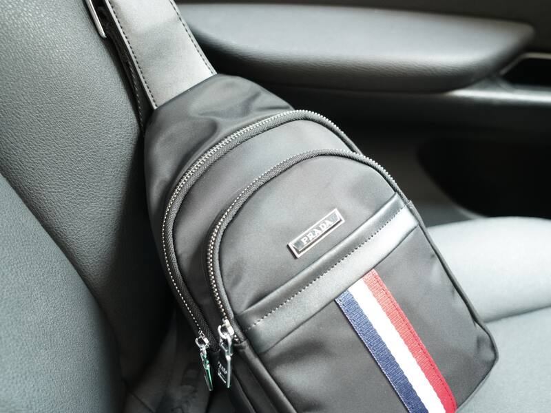 Prada Black 25x18x10cm shoulder bag — AAA Quality Replica