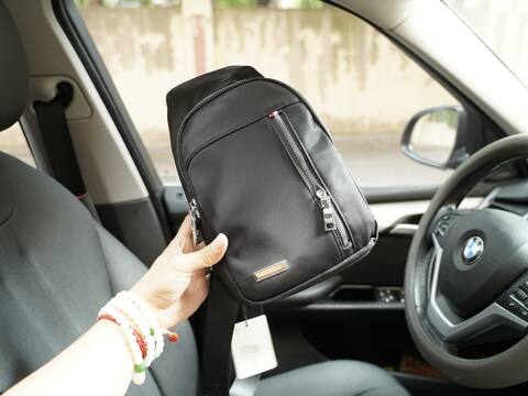 Prada Black 25x18x10cm shoulder bag AAA Quality Replica