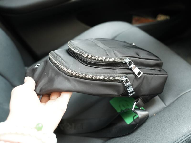 Prada Black 25x18x10cm shoulder bag — AAA Quality Replica