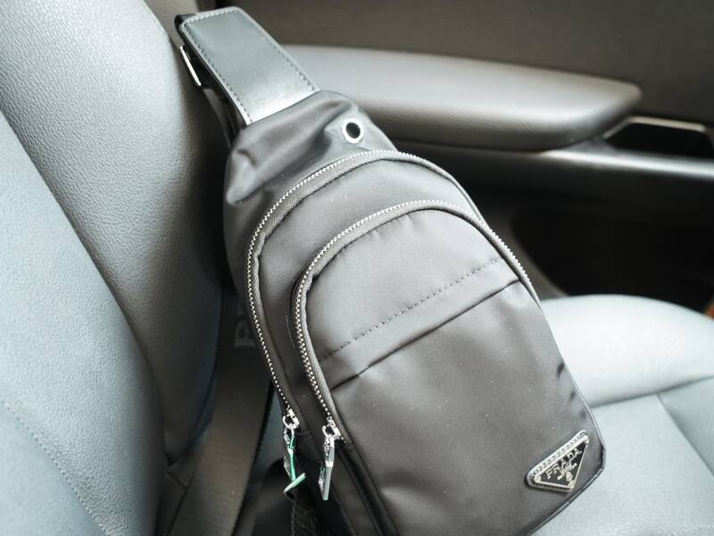 Prada Black 25x18x10cm shoulder bag — AAA Quality Replica