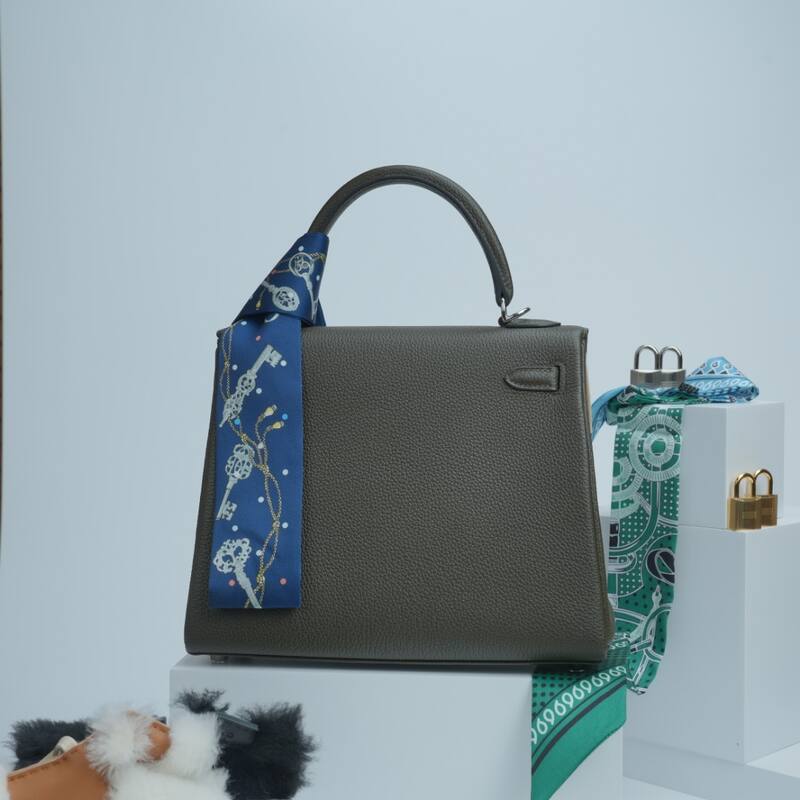 Hermes Kelly Etoupe everyday — Premium Replica