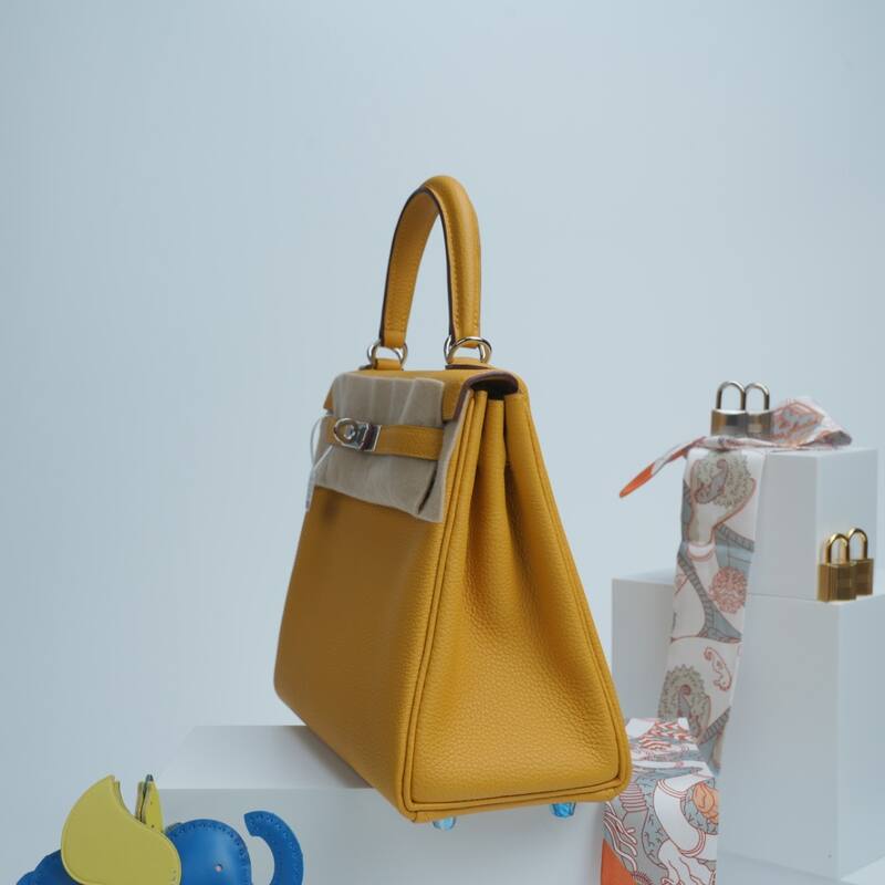 Hermes Kelly Yellow everyday — AAA Quality Replica