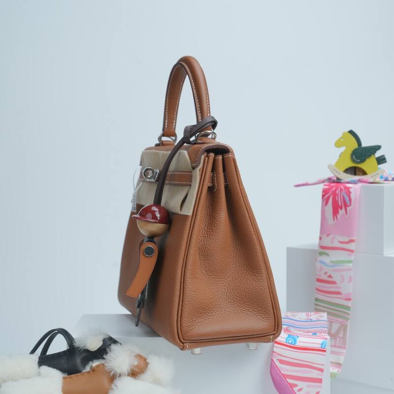 Hermes Kelly Gold Togo leather everyday — Premium Replica
