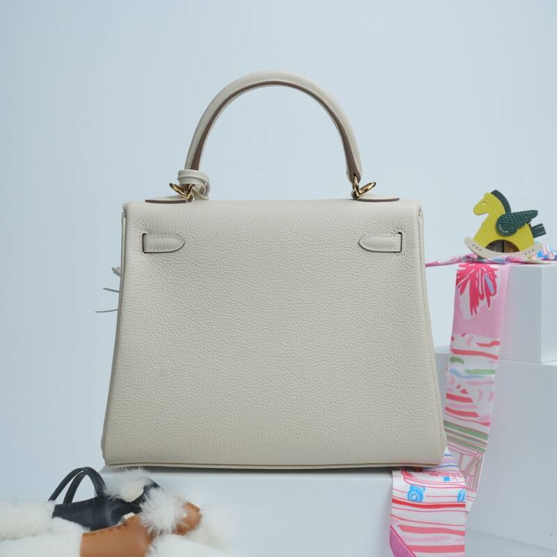 Hermes Kelly Beige everyday — AAA Quality Replica