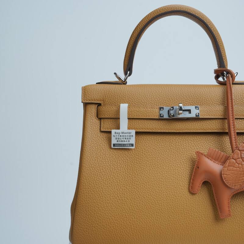Hermes Kelly Gold Togo shoulder — Top Quality Replica