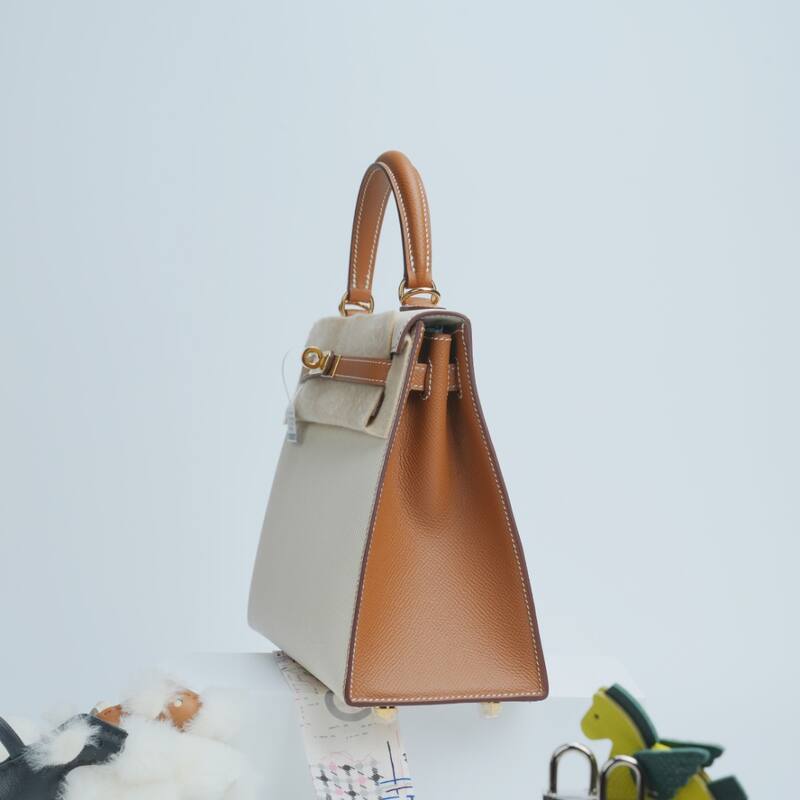 Hermes Kelly Craie Gold Epsom handbag — 1:1 Replica