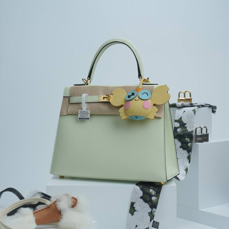 Hermes Kelly Cream Epsom shoulder — AAA Quality Replica