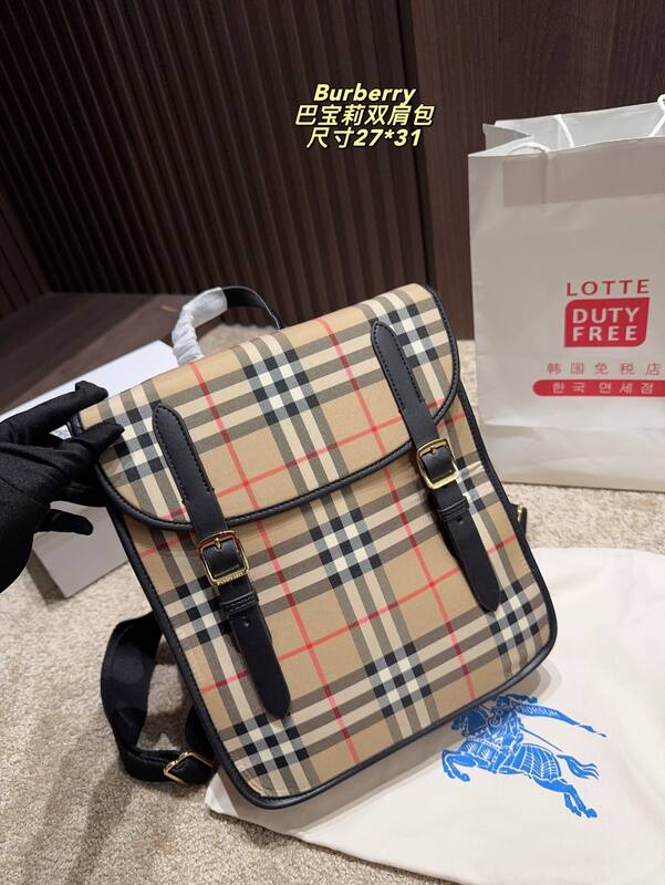 Burberry Vintage Check with black leather trim 27*31cm backpack — AAA Quality Replica