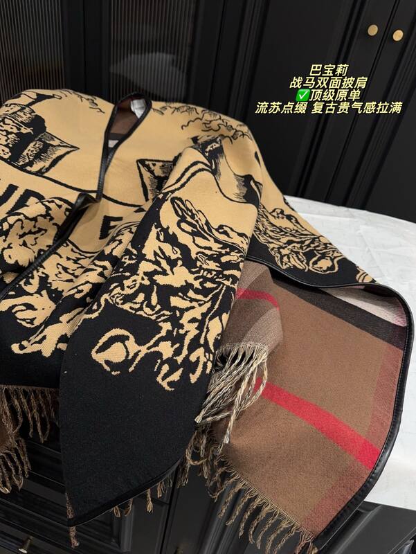 Burberry Black shoulder bag — AAA Quality Replica